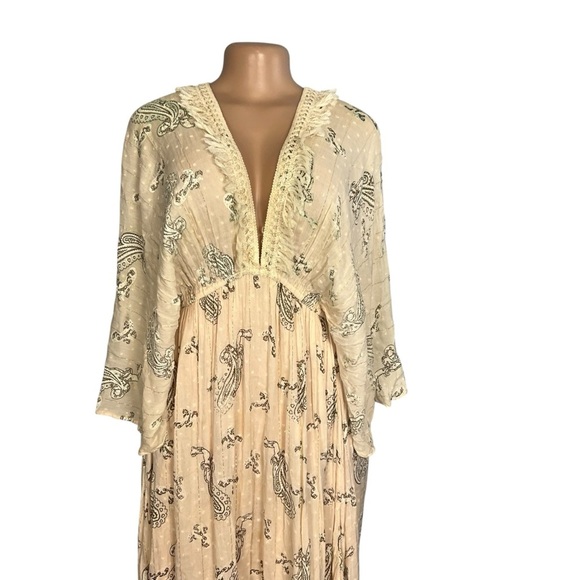 Zury Boho Paisley Metallic Dress - Picture 4 of 11